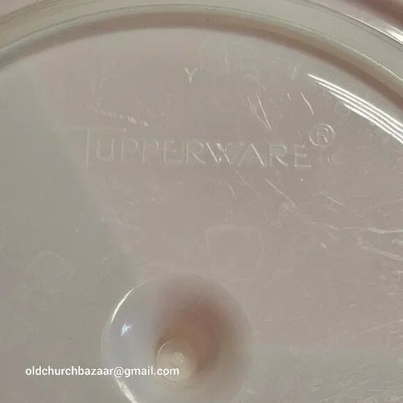Vintage Tupperware Millionaire Line Pickle Relish Tray #608 w Tupper! Seal Lid - Picture 6 of 7